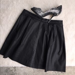 Soft vegan leather pleated skirt